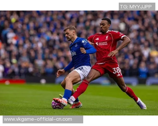 切尔西友谊赛大胜曼联红牌争议引发全场热议