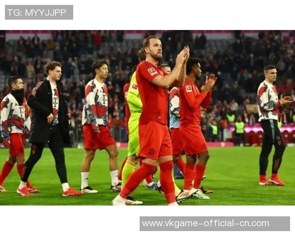 德甲焦点战拜仁大胜巴萨红牌争议引发全场热议