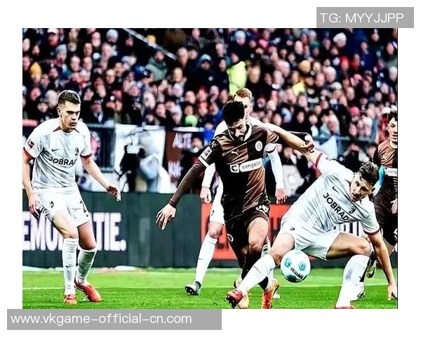 意甲精彩对决里昂与多特蒙德战成平局乌龙球成焦点引发转会热议