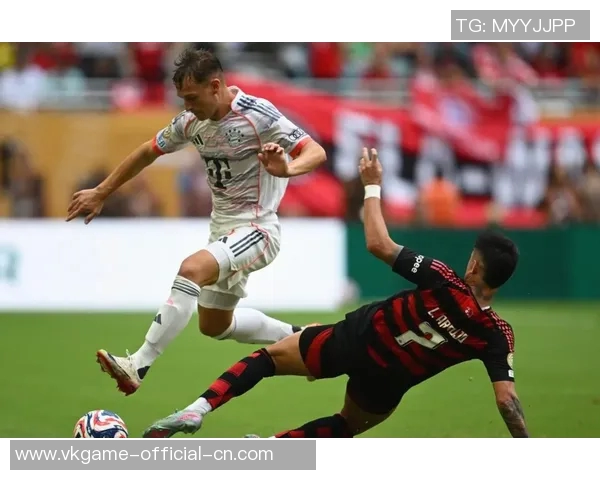 中超热战巴黎圣日耳曼与利物浦激战成平局乌龙球引发全场狂欢